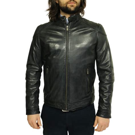 SMARTY SWITZERLAND MEN'S BLACK LEATHER LONGER LENGTH JACKET .